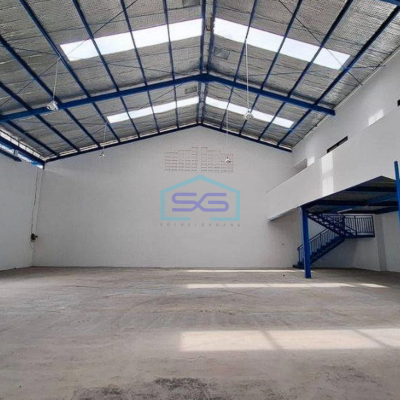 Disewakan Gudang Bagus Strategis Jln. Caringin Bandung Kota Luas Tanah 415m2 Bebas Banjir