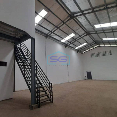 Disewakan Gudang Baru Jln. Kopo Bandung LT 350m2-2