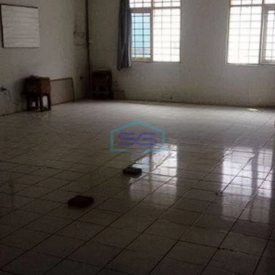 Dijual Gudang Produktif di Jl Cibolerang, Kopo Bandung Selatan LB 1800m2