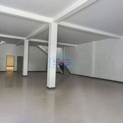 Disewakan Ruko Baru Area Strategis Jln. Naripan Kota Bandung LB 750m2