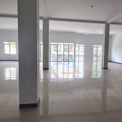 Disewakan Ruko Baru Area Strategis Jln. Naripan Kota Bandung LB 750m2