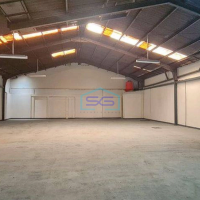 Disewakan Ruko Baru Area Strategis Jln. Naripan Kota Bandung LB 750m2