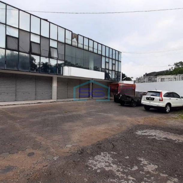 Disewakan Ruko Siap Pakai Pusat Kota Jln. Soekarno Hatta Bandung LT 700m2-1