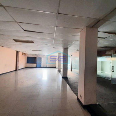 Disewakan Ruang Usaha Sangat Luas Jarang Ada Pusat Kota Bandung Luas 1000m2