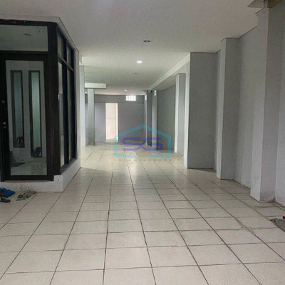 Disewakan Cepat Ruko Bagus Siap Pakai Jln. Ar. Saleh Kota Bandung LB 400m2-2