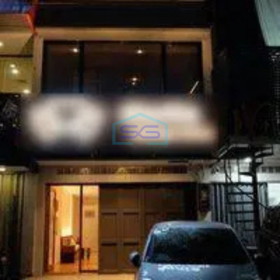 Disewakan Ruko 3 Lantai Strategis Pusat Bisnis Dan Niaga Setrasari Bandung LB 225m2