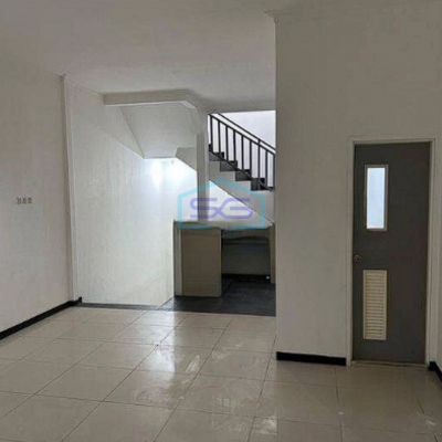 Disewakan Ruko Bagus Lokasi Strategis Area Karapitan Kota Bandung LB 280m2-2