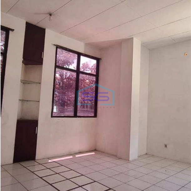 Disewakan Ruko Lokasi Strategis Area Karapitan Kota Bandung LB 200m2-1