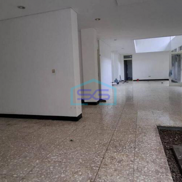 Dijual Ruko Bagus Strategis Area Pasteur Kota Bandung-1