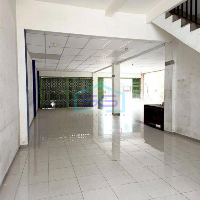 Sewa Ruko 3 lantai Siap Usaha Daerah Blimbing Pusat Kota Malang