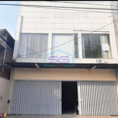Sewa Ruko 2 Lantai Siap Usaha di Jalan Raya Wiyung Surabaya