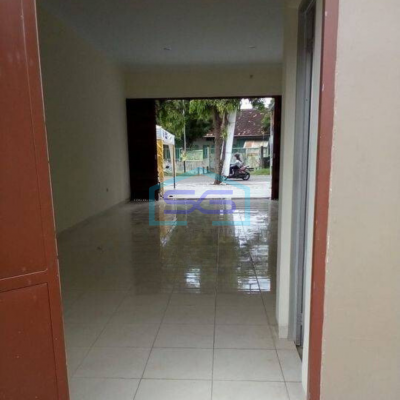 Disewakan Ruang Usaha Parkir Luas di Bantul dekat Ringroad Selatan