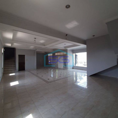 Disewakan Ruko Murah Besar Parkir Luas di Sleman Jogja