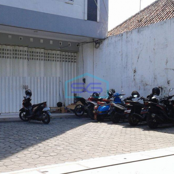 Disewakan Ruko Sangat Strategis Cocok untuk Gudang di Depok Sleman-3