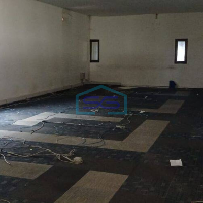 Disewakan Ruko Murah Besar Parkir Luas Cocok untuk Gudang di Sleman Jogja-3