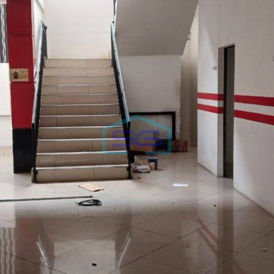 Disewakan Ruko Murah Besar Parkir Luas Cocok untuk Gudang di Sleman Jogja-2