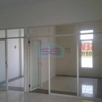 Disewakan Ruko Baru Siap Pakai Lokasi Tepi Jalan di Condongcatur Jogja