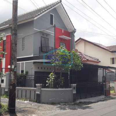 Disewakan Rumah Tinggal + Ruko dekat Jalan Palagan Sleman Jogja