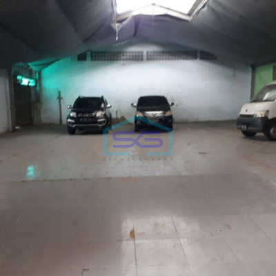 Disewakan Gudang Siap Pakai di Tanjung Duren Jakarta Barat