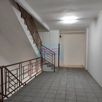 Disewakan Ruko lokasi strategis bandengan utara jakarta utara