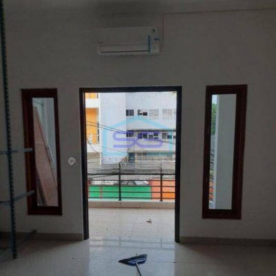 Disewakan ruko duri kepa jakarta barat lokasi bagus
