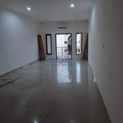 Disewakan ruko duri kepa jakarta barat lokasi bagus