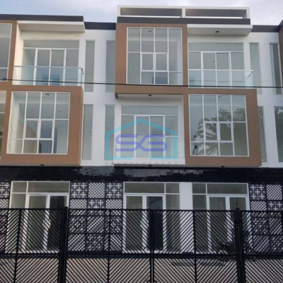 Disewakan Ruko di Tanjung Duren Utara, Jakarta Barat