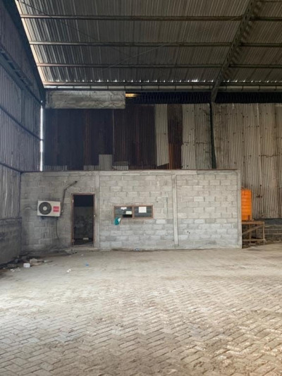 DISEWAKAN GUDANG DI GREGES SURABAYA