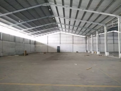 Disewakan gudang di gunung putri luas 3900m