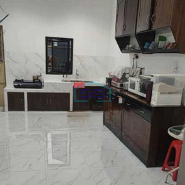 Dijual Ruko 4 Lantai Semi Furnished SHM di Tamansari Jakarta Barat LB 240m2-2