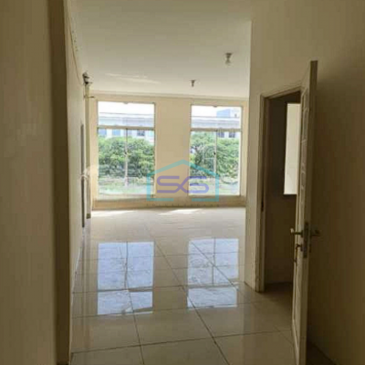 Dijual Ruko Gandeng 4 Lantai ada Lift Barang di Green Lake City Jakarta Barat LB 500m2