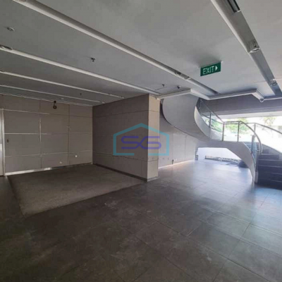 Dijual Ruko 2 Gandeng Hoek dan Badan 3 Lantai di Kelapa Gading Jakarta Utara LB 600m2