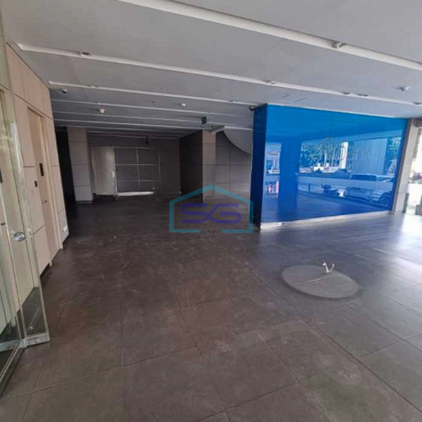 Dijual Ruko 2 Gandeng Hoek dan Badan 3 Lantai di Kelapa Gading Jakarta Utara LB 600m2-1