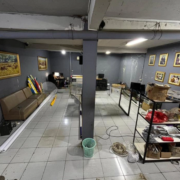 Disewakan Gudang dan Mess di Karang Tengah Tangerang LT 430m2-1