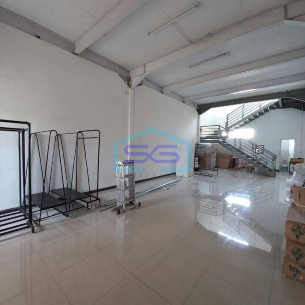 Disewa Ruko Terawat Di Gegerkalong Kota Bandung-1