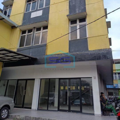 Disewa Ruko Main Road Hook di Tubagus Ismail Kota Bandung