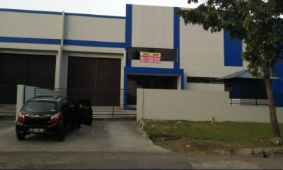 DISEWAKAN GUDANG DI JABABEKA