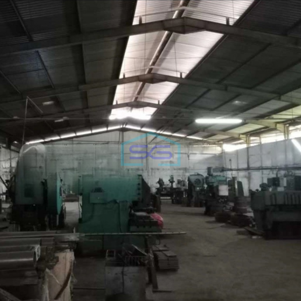 Dijual Gudang Siap Pakai Luas Bangunan  2000 m² Lokasi Pluit Jakarta Utara-1