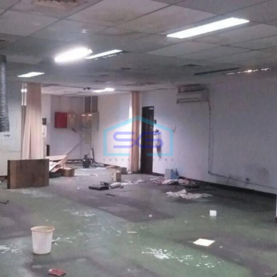 Dijual Gudang dan Kantor di Bizpark, Pulogadung, Jakarta Timur