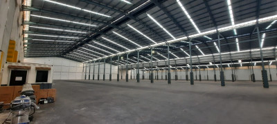 DISEWAKAN GUDANG LUAS DI AREA INDUSTRI JATAKE