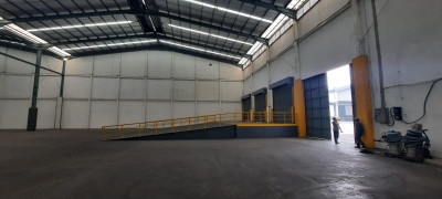 DISEWAKAN GUDANG LUAS DI AREA INDUSTRI JATAKE