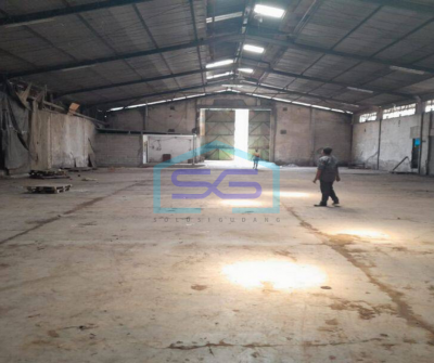 Disewakan Gandeng Gudang di Jembatan 3