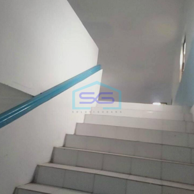 Gudang 2400m di dekat Maumbi Manado disewakan