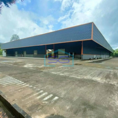 Dijual Gudang eks pabrik cocok ekspedisi pinggir jl raya worang Minahasa Utara