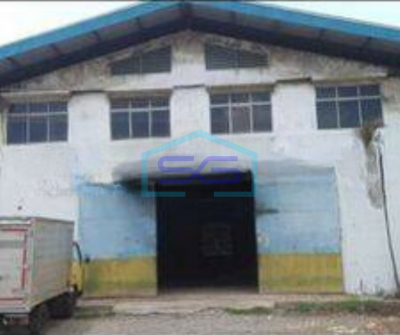 Gudang disewakan kayu besar kapuk