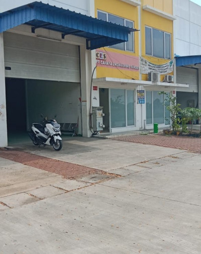 Disewakan Gudang di 3 Bisnis Center Tanjung Pura Karawang Barat