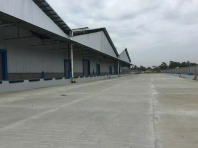Disewakan gudang baru di karawang barat luas bangunan 15000m