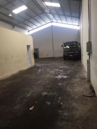 Dijual gudang di Karawang barat
