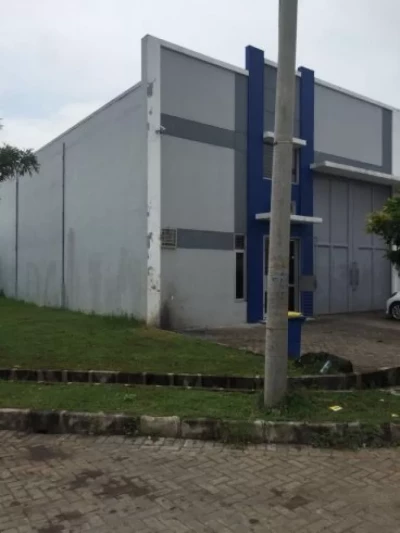 Dijual gudang di Karawang barat