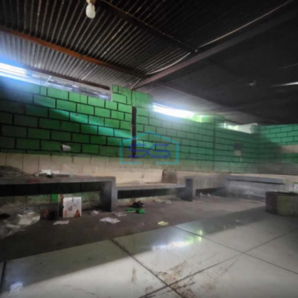 Disewakan ruang usaha di tentara pelajar Semarang Selatan Luas Bangunan  300 m²-3